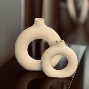 بهترین اکسسوری‌ها برای تزیین میز کنسول
